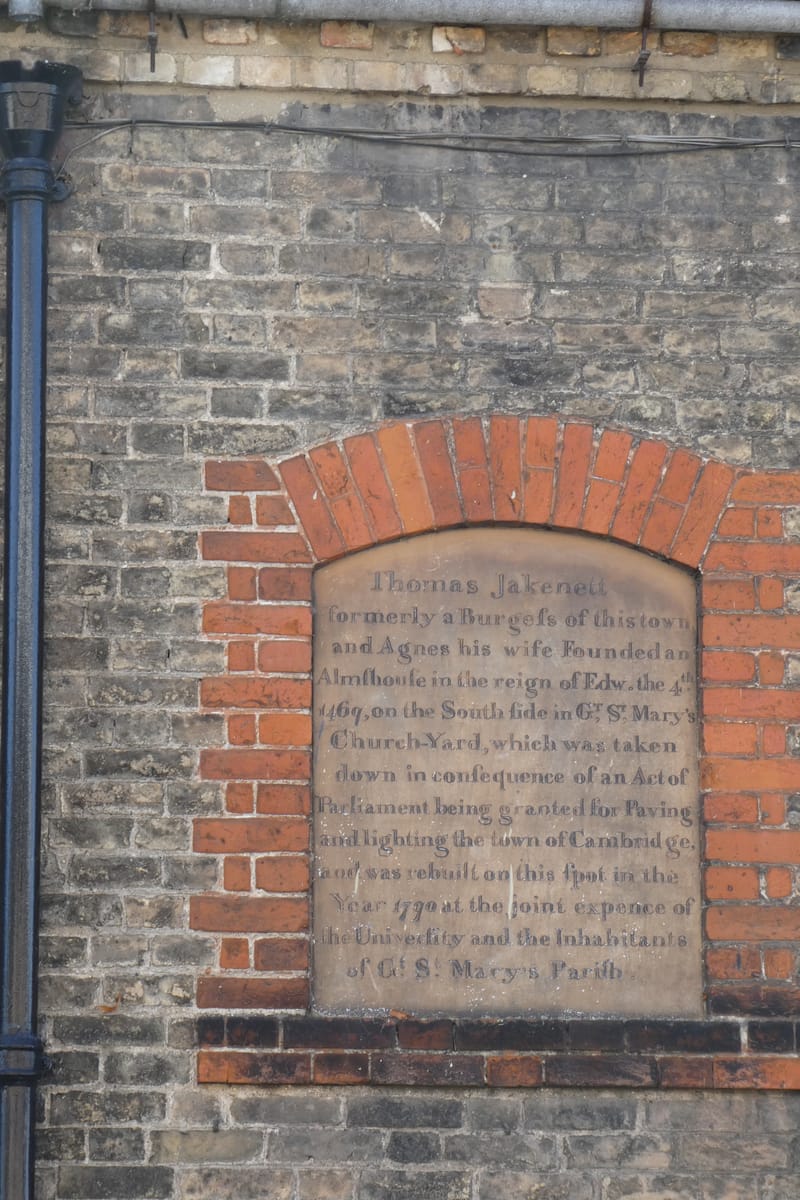Jakenett's almshouses