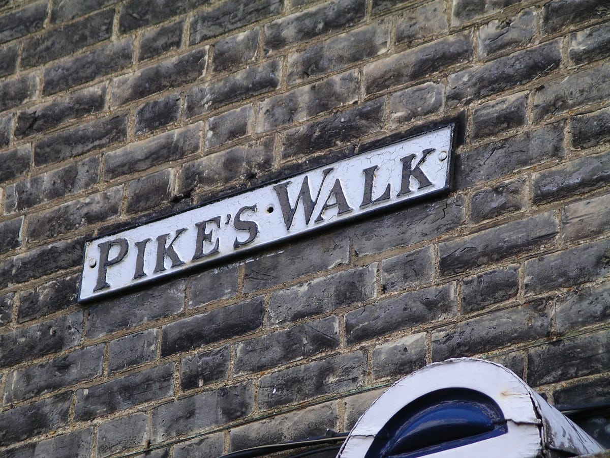 Pike's Walk almshouses
