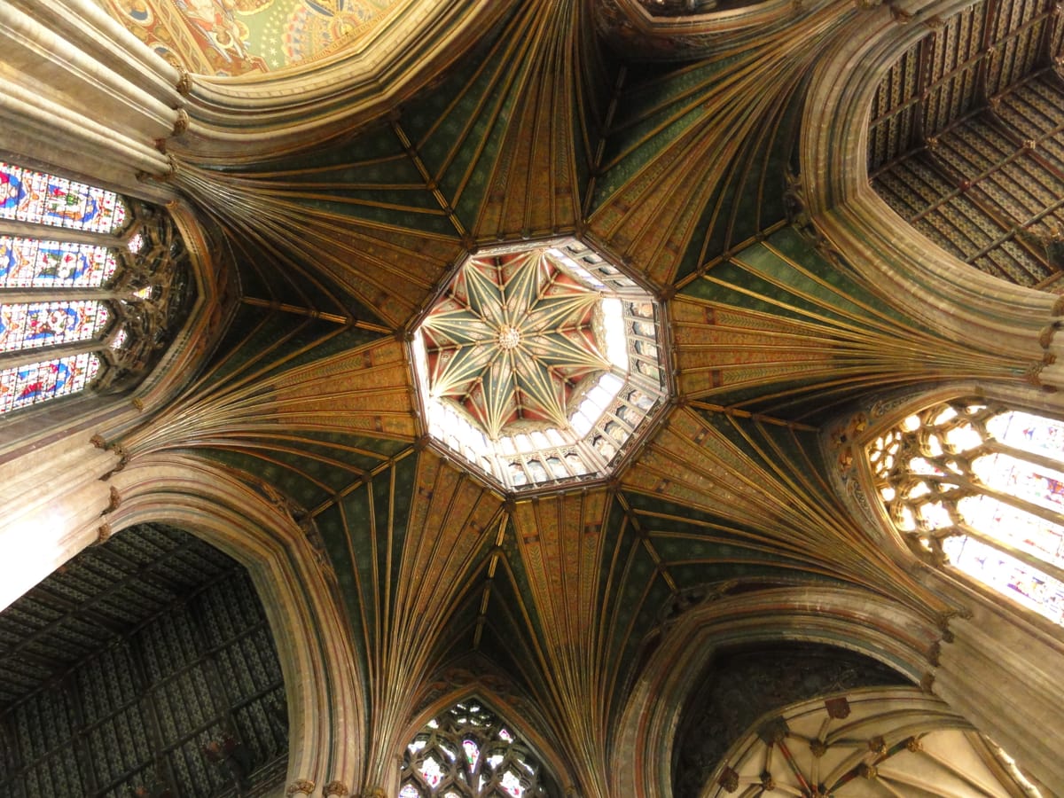 The Octagon from the floor, looking up into the lantern