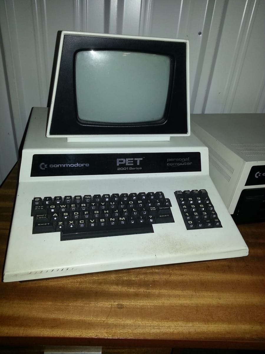 Commodore PET, the 1st PC I programmed in BASIC at 6th form.