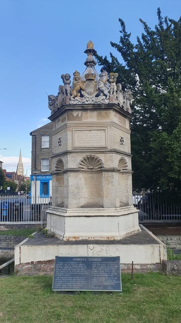 Hobson's Conduit, drinking fountain